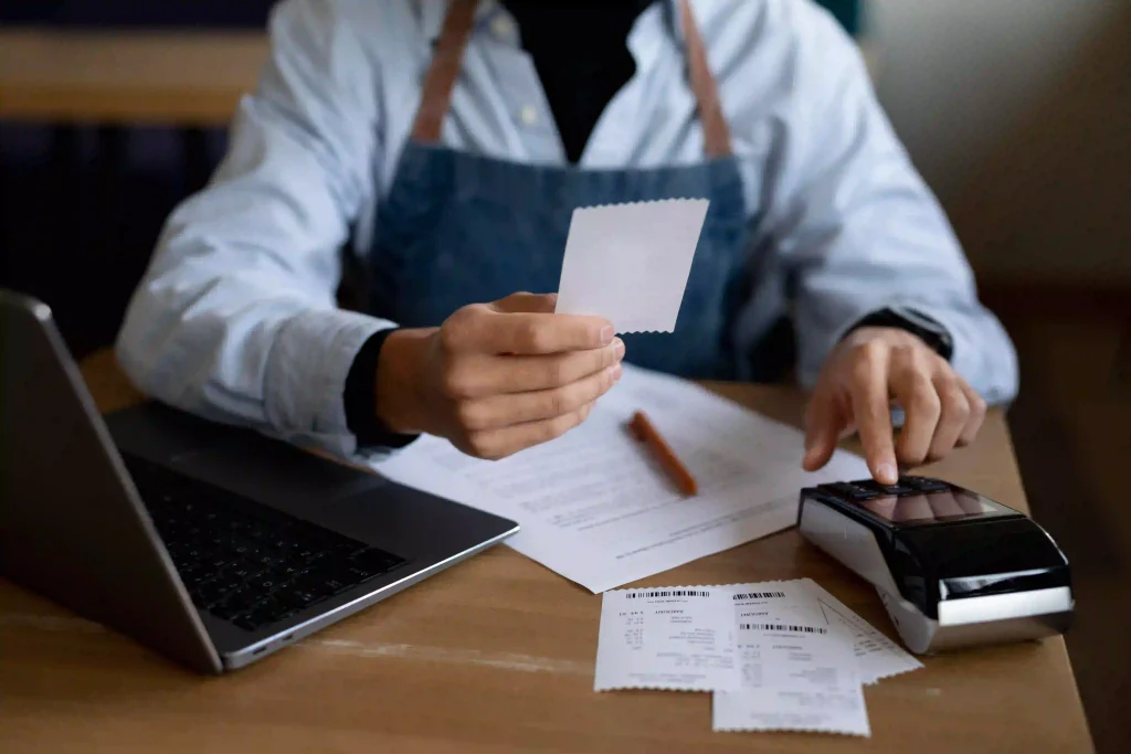 IEPS: qué es, cómo funciona y cómo se calcula en México